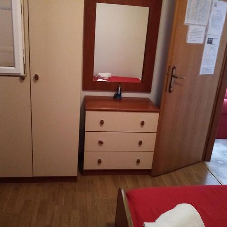 Apartments Vitkovic Црес Экстерьер фото